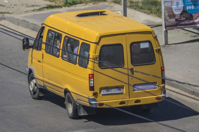 В Оренбурге водитель «ГАЗели» подвергал опасности жизнь пассажиров